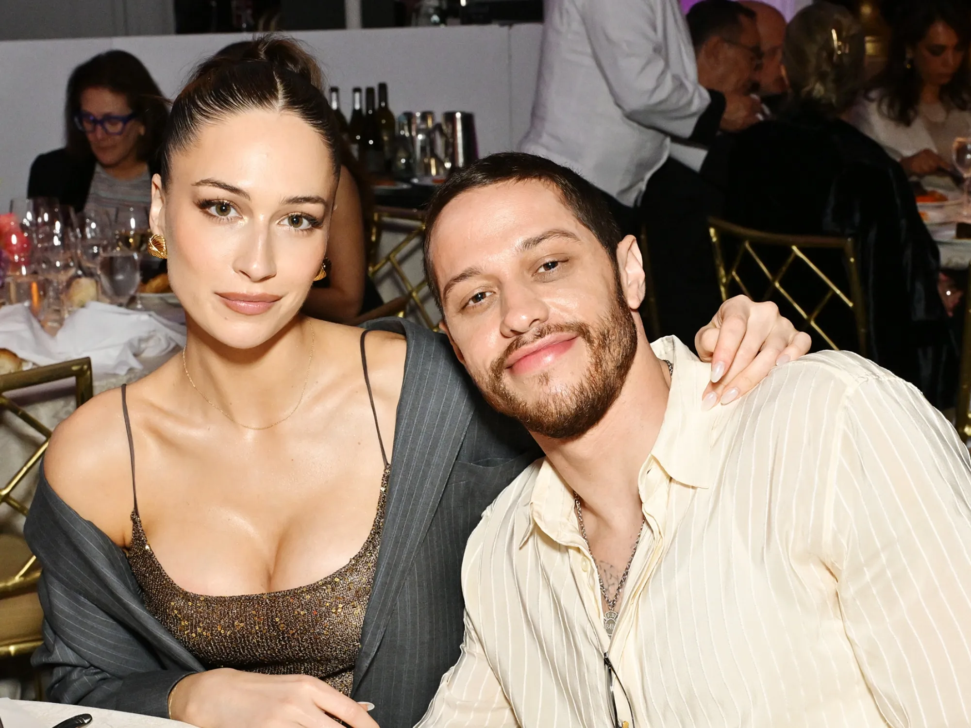 From London Model to Hollywood Mom-to-Be: The Story of Elsie Hewitt’s Journey