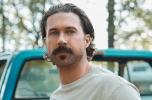 The Star CBS Humiliated by Making Audition — Riley Green Proved Every Doubter Wrong